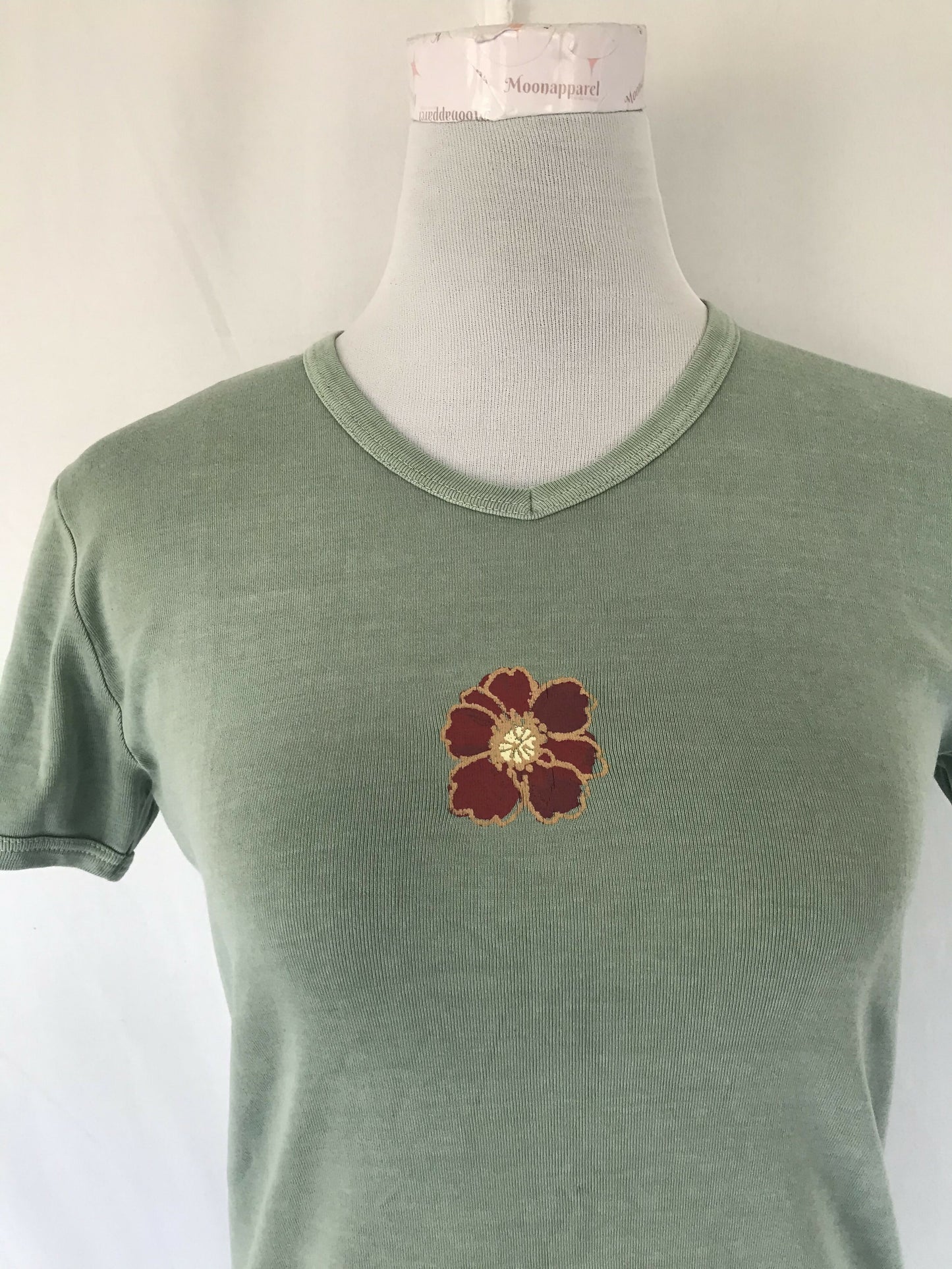 fleur tee