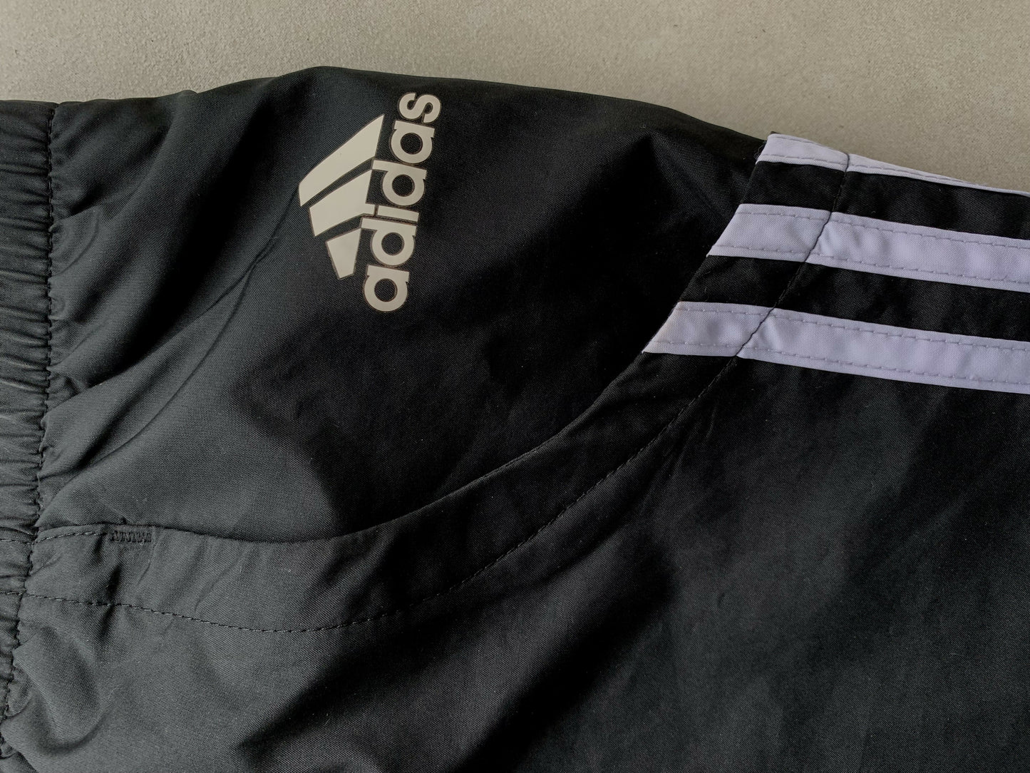 Buzo Adidas Parachute