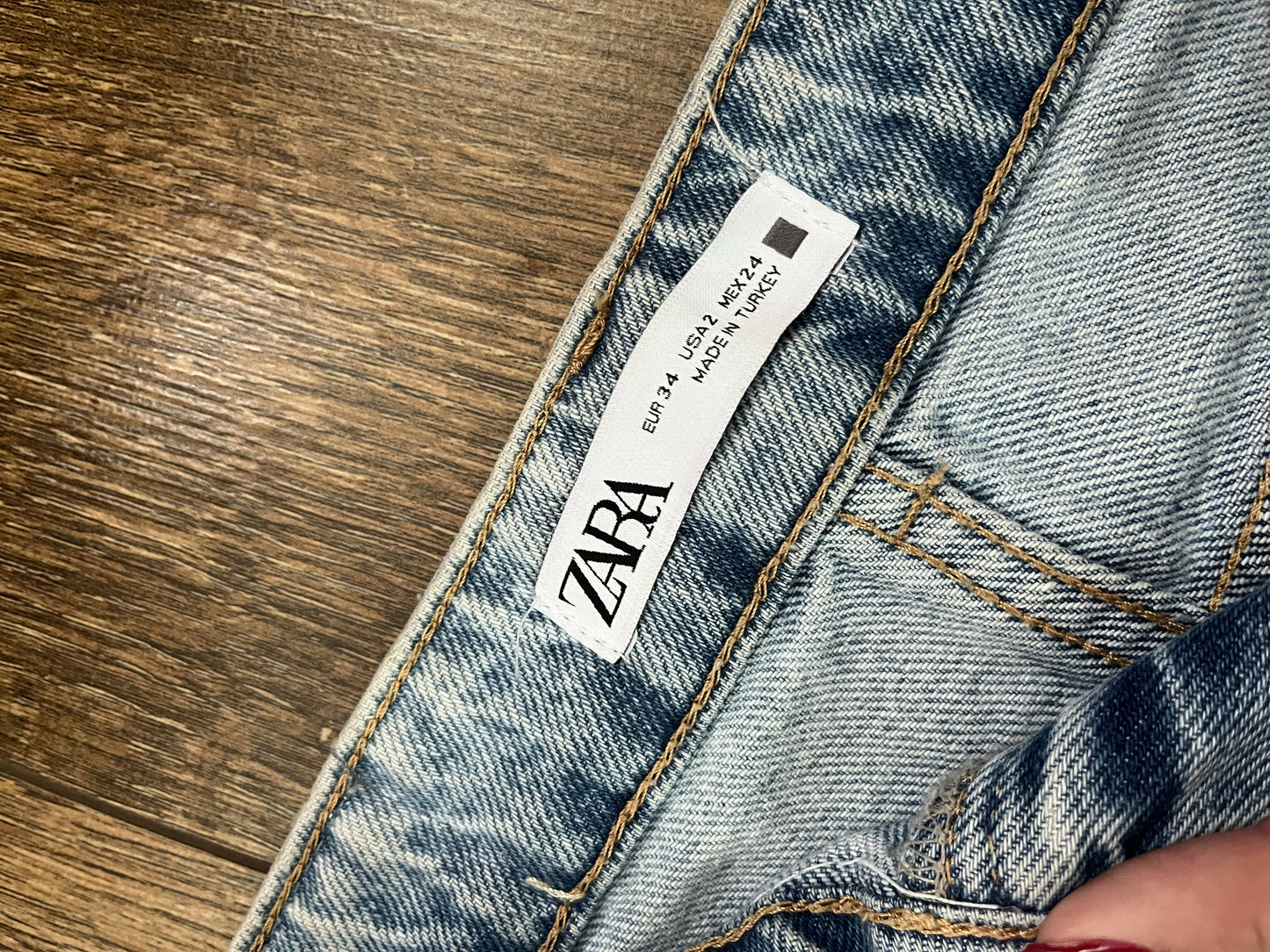 mom jeans zara